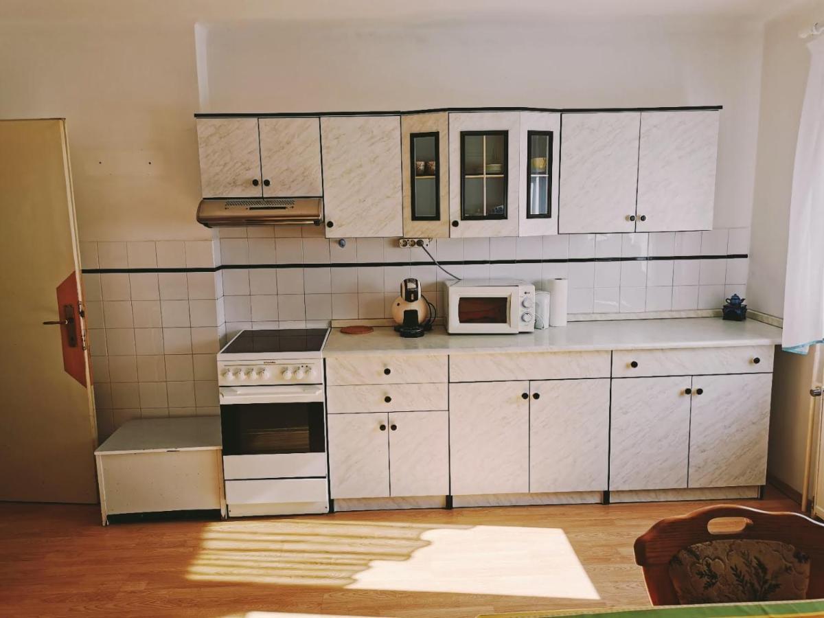 Apartma Rekar - A House, Where You Can Relax In The Embrace Of Nature Jesenice Buitenkant foto