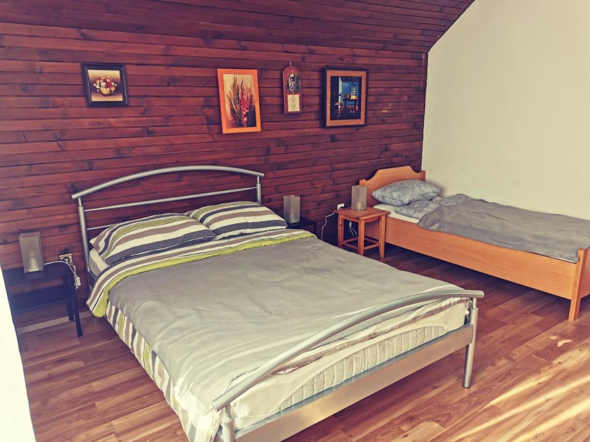 Apartma Rekar - A House, Where You Can Relax In The Embrace Of Nature Jesenice Buitenkant foto
